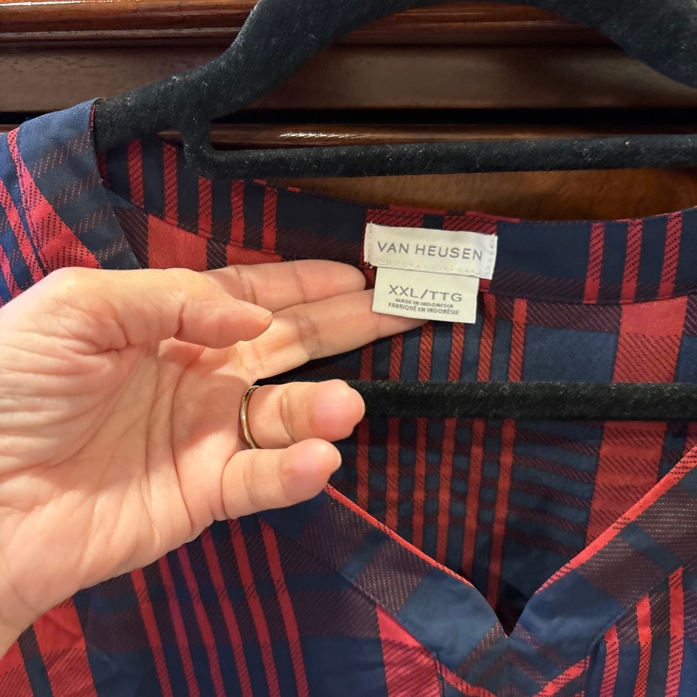 Van Heusen Navy and Crimson Checkered Shirt XXL